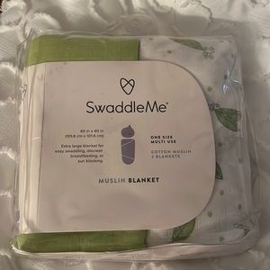 Swaddle blankets 2 pack